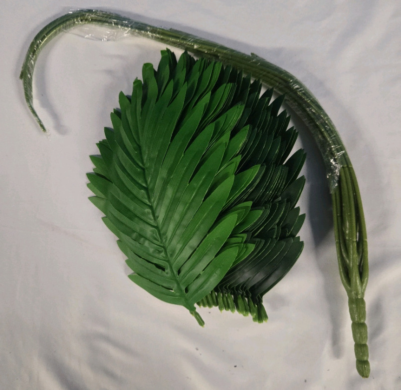 New | Artificial Palm Leaves W/Stem, * Some Assembly Required *