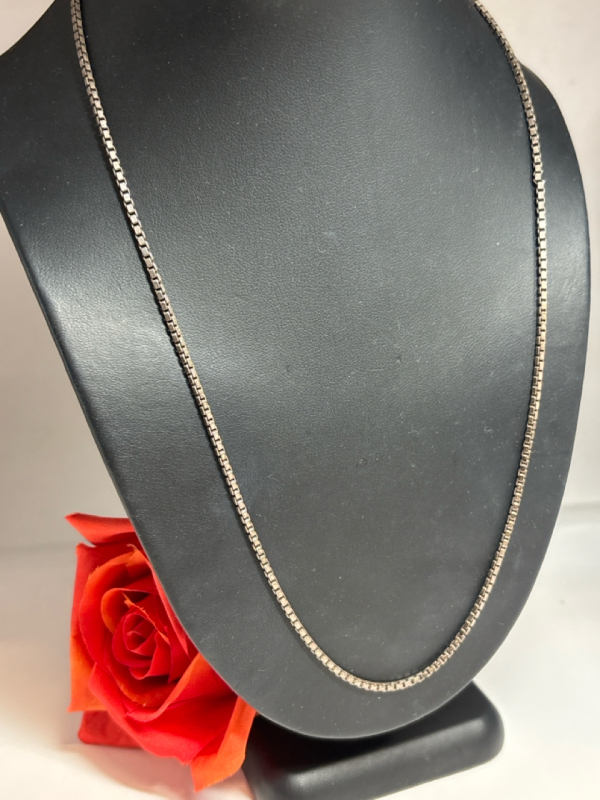 Sturdy 925 Sterling Silver Italy Box Chain 20 Inch Lobster Stamped Clasp