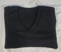 New | Medium Womens Dazy V-Neck Knit T- Shirt