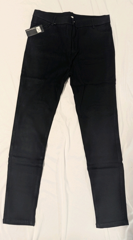 New: Size 1XL Women's - Black Jeans
