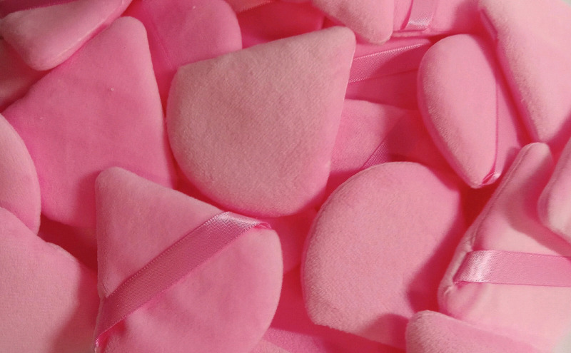New | Over 20pcs Woman's Makeup Powder Puffs