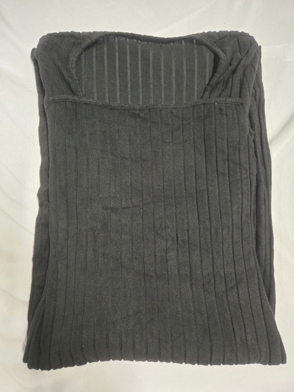 New | Medium Womens Black Ribbed Knit Dress