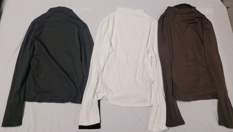 New - Sz. XL Women's Casual Slim Fit Long Sleeve Crew Neck Tight T Shirts . White , Black & Brown