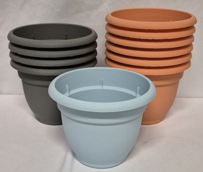 11 New Planter Pots 5.25" Tall