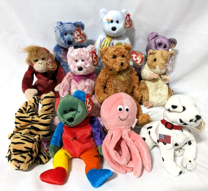 11 Vintage TY BEANIE BABIES with Tags + 1999 "Original 9" Collector's Coin (Pinchers)