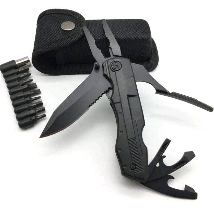 New - QuntionSt 15-in-1 Multi-Function Folding Tool w/Belt Case