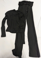 New Medium Women's Long Sleeve Shirt and Pant Set.