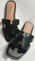 New | Size 7.5 Women's Faux Leather Sandals