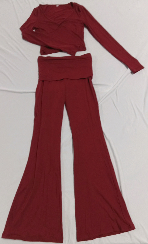 New | Size S Women's Shirt and Pant Set