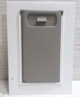 New Petsafe Pet Door, Doorway is 10" Tall, 5&frac12;" Wide