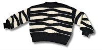 New Size 2XL Women's Super Soft Knitted Wavy Striped Sweater