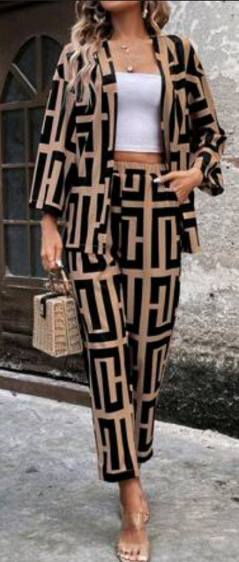New | Medium Womens 2 Pc