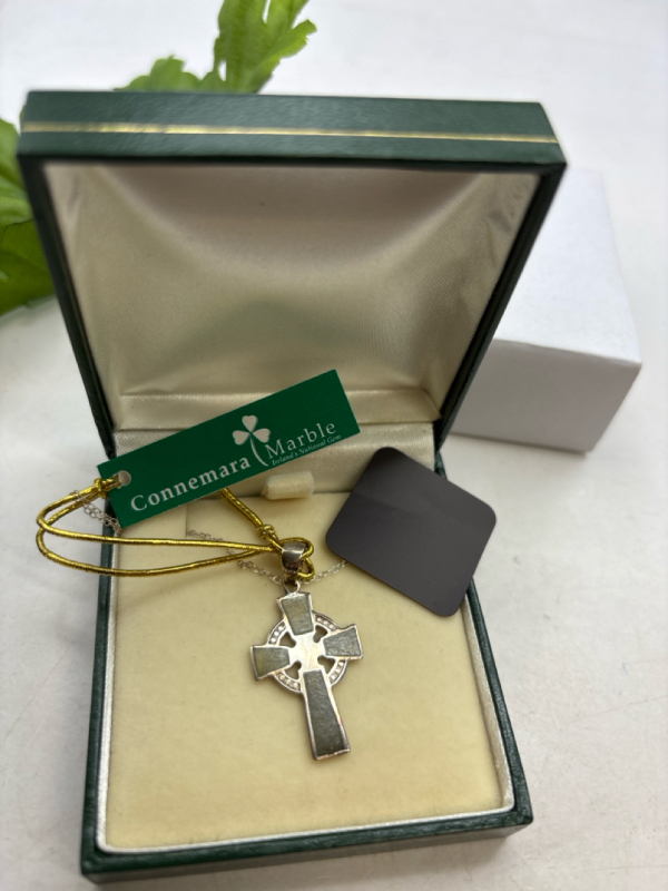New 925 Sterling Connemara Marble Irish Cross