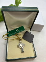 New 925 Sterling Connemara Marble Irish Cross