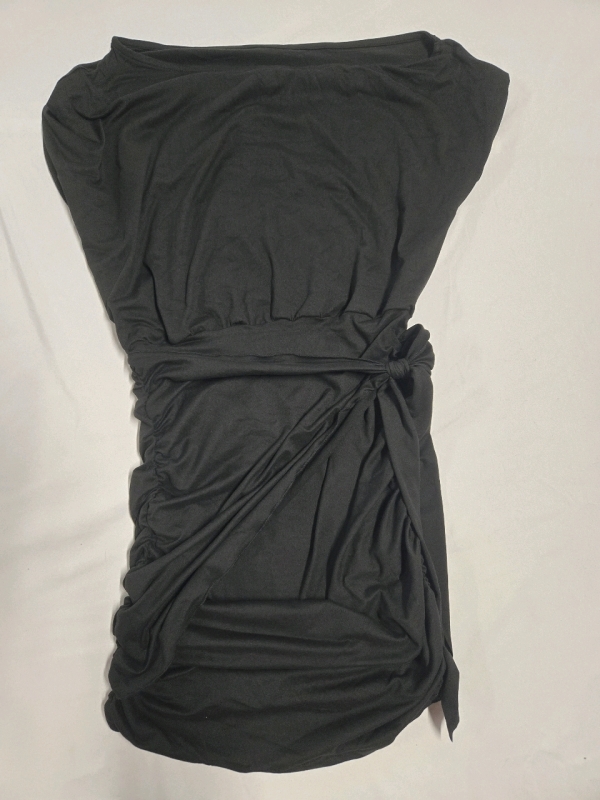 New | Medium Womens Black Dress