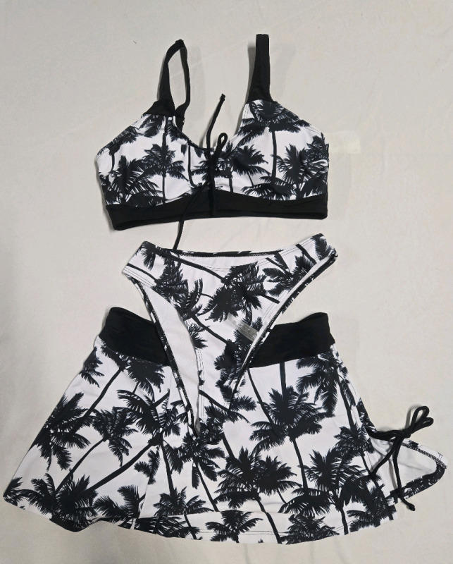 New | Large Womens 3 Pc Swim Suit Set | Includes Top, Bottom & Bathing Suit Cover