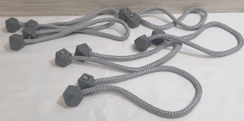 6 New Magnetic Curtain Clips