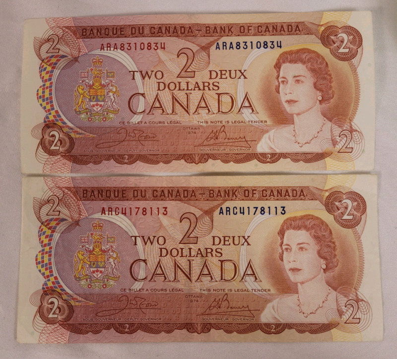 1974 Canadian Bank of Canada Two Dollar Bank Notes .