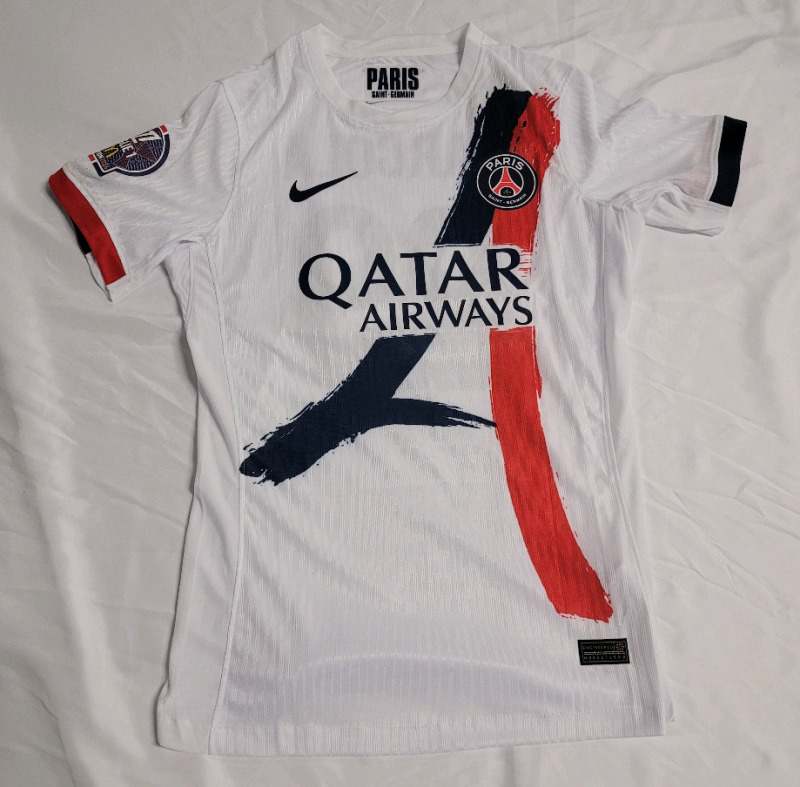 New - PSG Paris Saint-Germain Bradley Barcola Away Soccer Jersey , Size Small