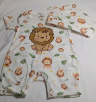New | Size 1-3M Infant's Lion Outfit w/ Hat