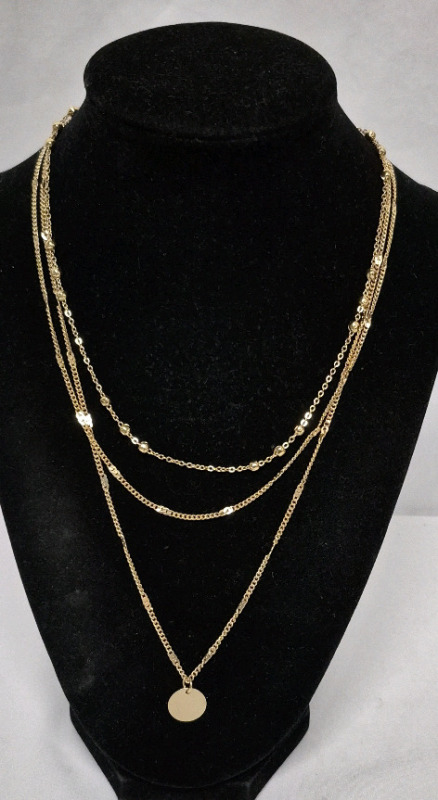 2 New Fashionable Necklaces