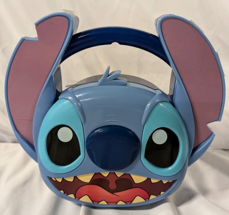 New Disney Stitch My Own Creativity Set. Case Stands 8.75" Tall and Contains All items Photographed.