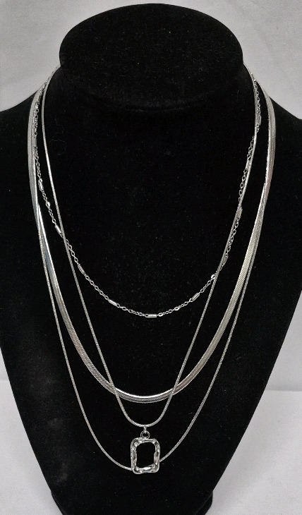 3 New Necklaces For Any Outfit