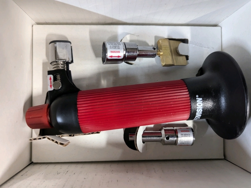 Supervision International Butane Hot Knife. Model SV-C31. In Excellent Condition, may be Unused.