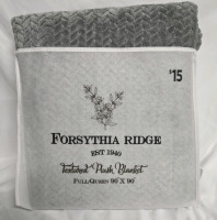 New | Forsythia Ridge Textured Plush Full/ Queen Size Blanket 90" x 90"