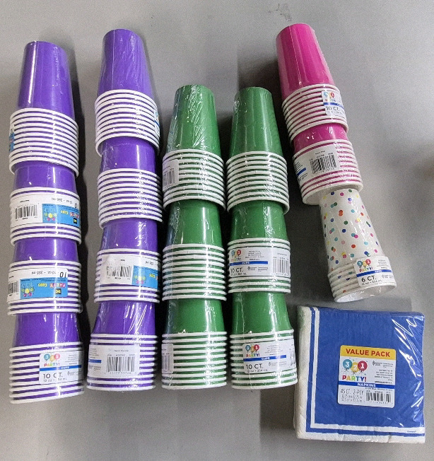 166 New Party Cups + Napkins