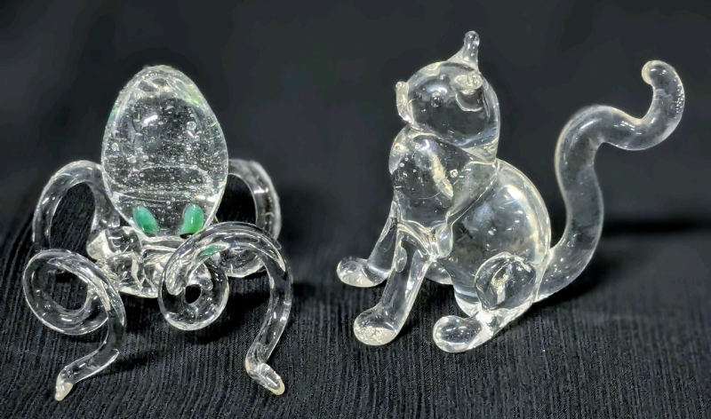 Adorable Handmade Borosilicate Glass Quadrapus (Only 4 Tentacles) & Sitting Cat - Up to 2" Tall