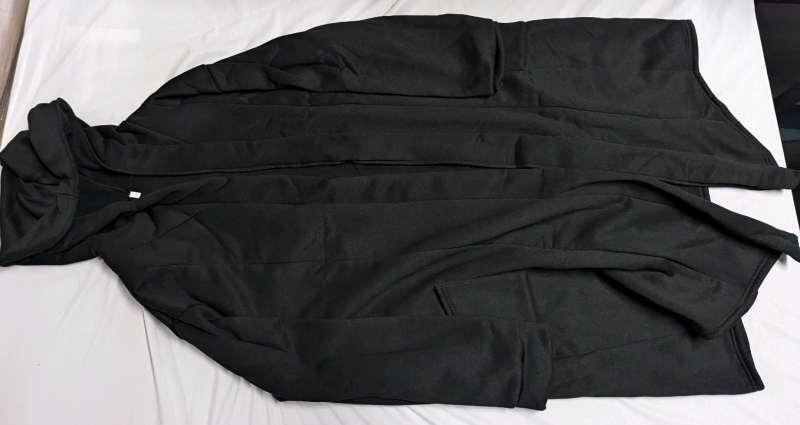 New 2XL Women's Open Front Hooded Cloak.