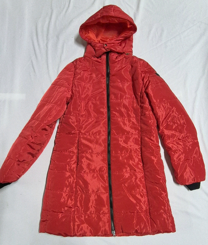 New sz Medium Women's Coat - Red