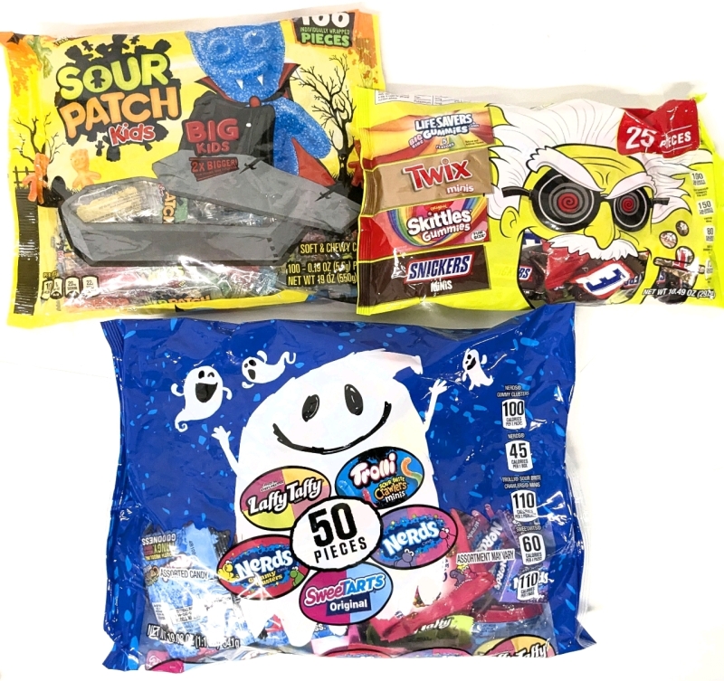 3 New Bags of Candy: Sour Patch Kids 100pcs Past BB, Lifesavers Gummies/Twix/Snickers 25pc & Laffy Taffy/Trolli/Nerds Sweet Tarts 50pcs