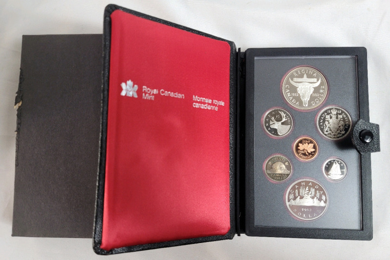 1982 (1882-) Canadian Silver Regina Double Dollar 7-Coin Set in Case