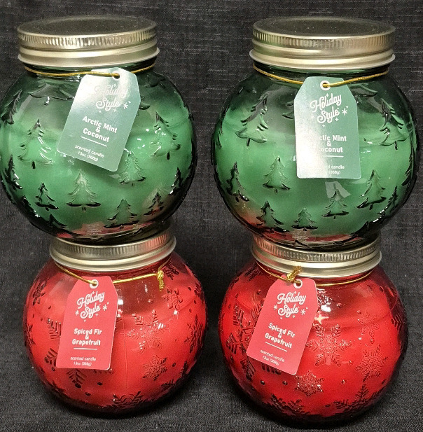 4 New Holiday Style Scented Candles in Glass Jars 368g - Articulating Mint & Coconut and Spiced Fir & Grapefruit