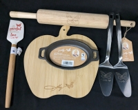 New DOLLY PARTON | Au Gratin Mini Cast Iron Pan 5.5" x 3.75", 2x Pie Servers, Silicone Spatula, Apple Bamboo Board 10" x 10.5" & Rolling Pin