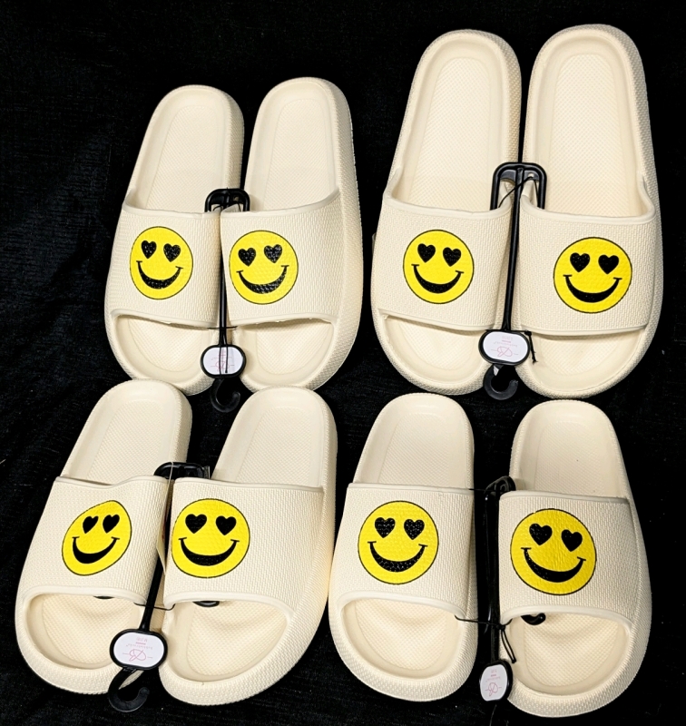 4 New Pairs Women's Foam Happy Face Sandals : 2 Med (Size 7-8), 1 Small (Size 5/6), 1 Large (Size 9-10)