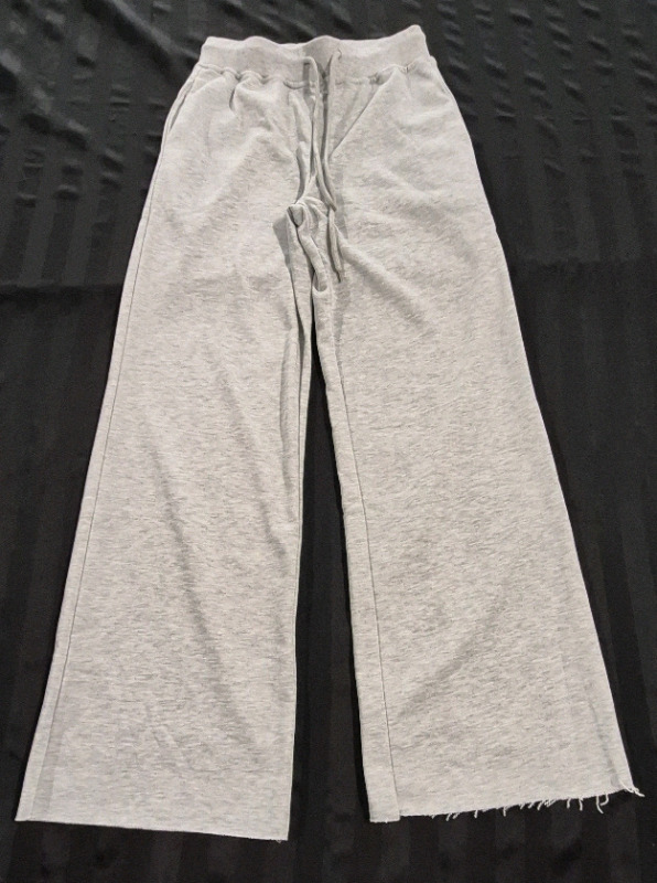 New sz Small Women's Track Pants