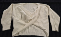 New sz 1XL Women's Sweater