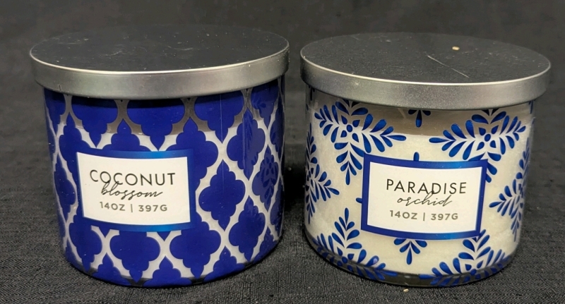 2 New: 397g Candles - Coconut Blossom, Paradise Orchid - Candles - Lightly Cracked