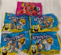 5 New Bags of Candy. 1 bag (30 Peices) of Resse's & KitKat. 4 Bags Songbob SquarePants Krabby Patty (144g Each). Best Before in Description.