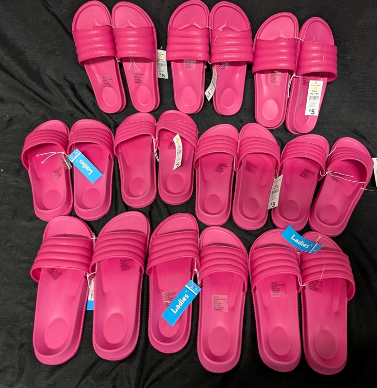 10 New Pairs of Women's Flip Flops. Sizes Range from 7/8-9/10.