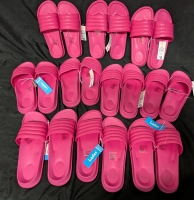 10 New Pairs of Women's Flip Flops. Sizes Range from 7/8-9/10.