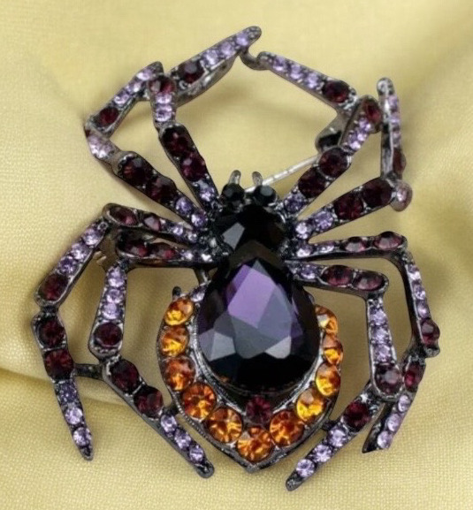 Stunning Spider Brooch Rhinestones & Cab <br/>Approximately 2 x 1.3&rsquo;&rsquo;