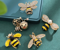 5 Piece Adorable Bee Brooches Rhinestone & Enamel <br/>Approximately 1 x 1.5&rdquo;
