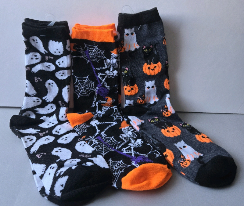3 New | Pairs Crew Socks Spooky Themed