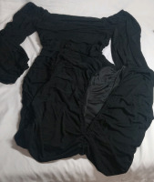 New | Size M Women's Long Sleeve Dress w/ Back Slit