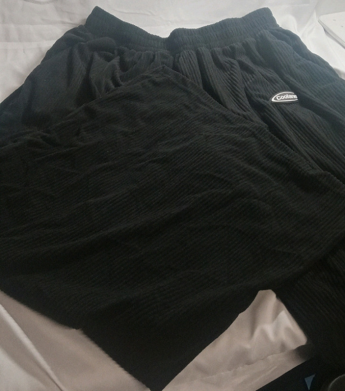 New | Size XL Women's Super Wide Baggy Pants