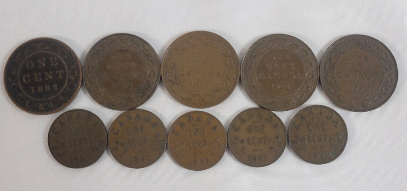 1882 - 1936 Canadian Large & Small One Cent Pennies . Leage : 1882 , 1916 , 1917 , 1918 , 1920 . Small : 1920 , 1932 , 1933 , 1935 & 1936 . Ten (10) Coins